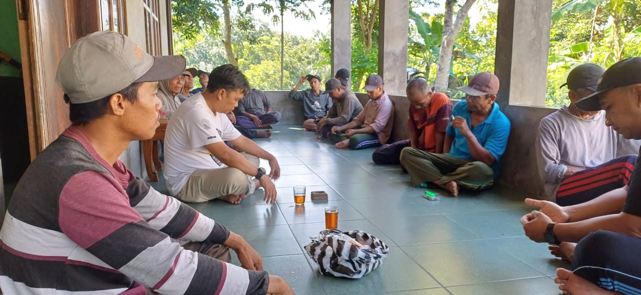 Kerja Bakti di Minggu Pagi