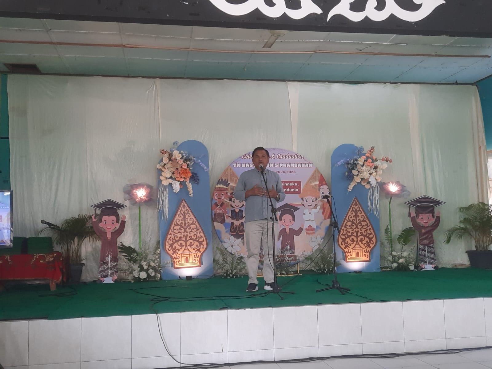 PERAYAAN KELULUSAN TK MASYITHOH 5 KENARAN