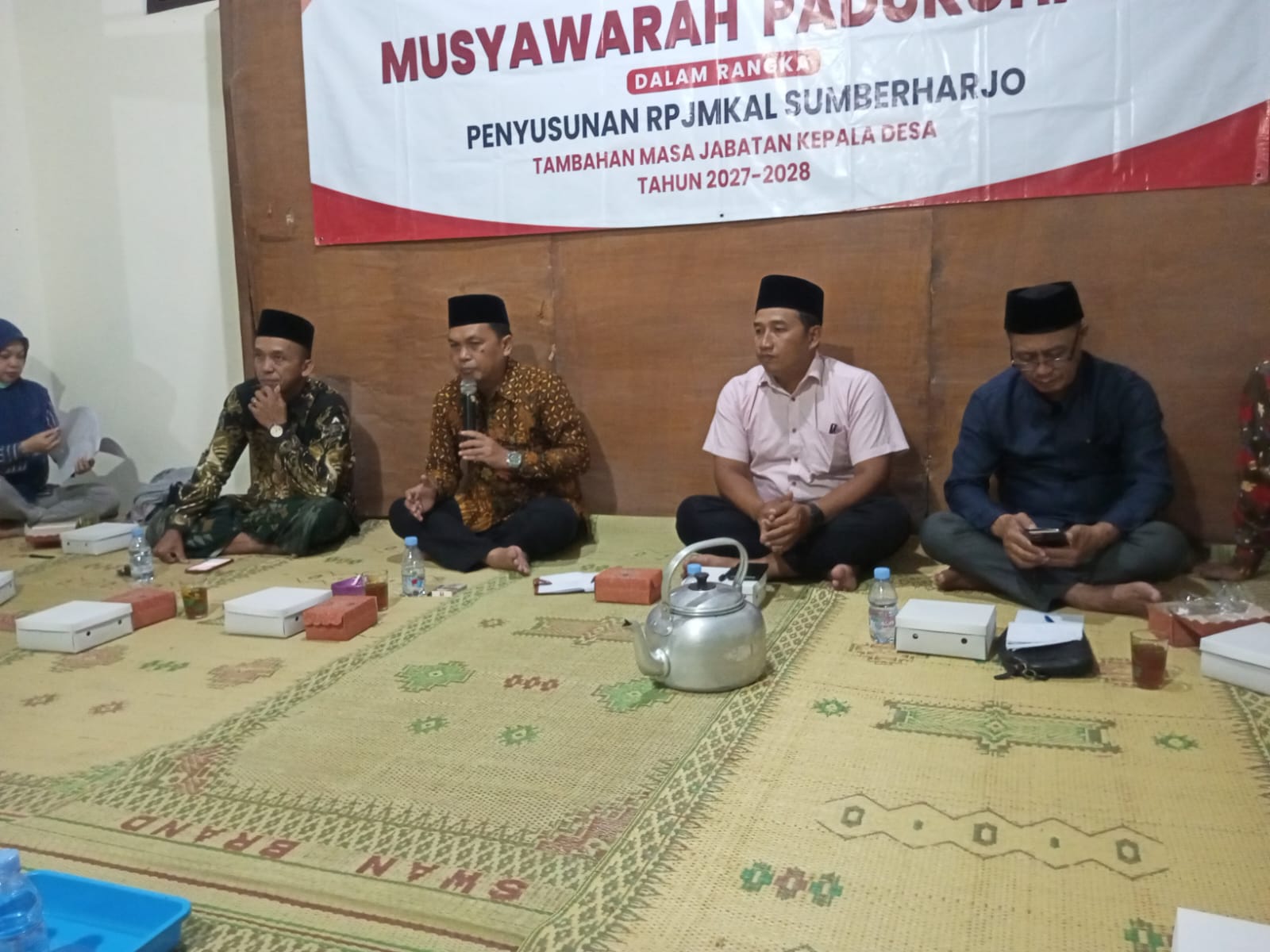 MUSYAWARAH PADUKUHAN GUNUNG GEBANG DAN DALEMAN