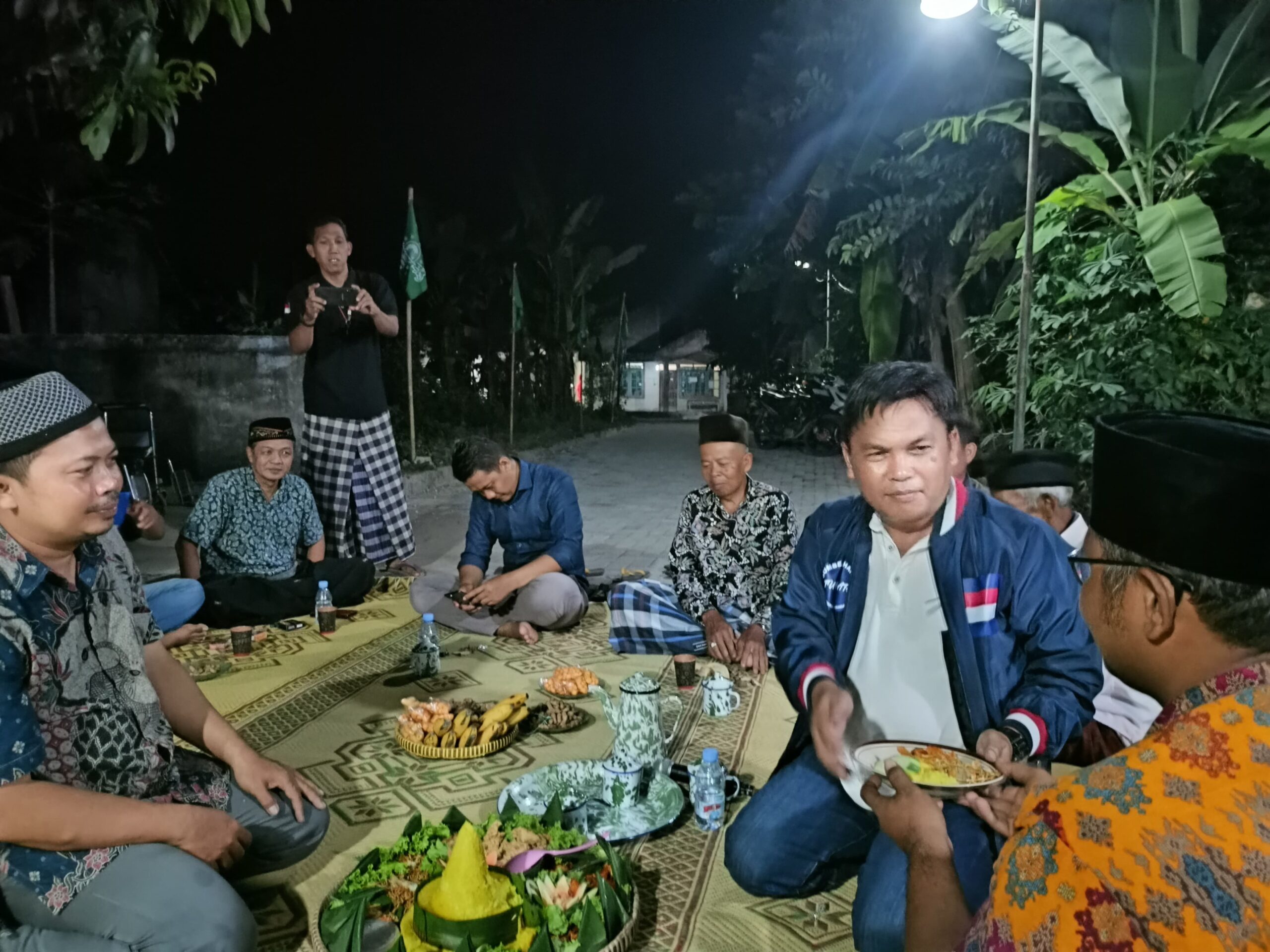 TASYAKURAN PEMBANGUNAN JALAN DI PADUKUHAN KLERO