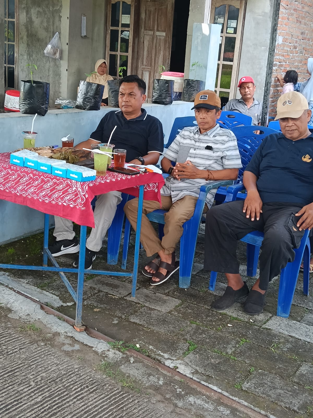 LURAH SAMBANG KWT MARGO MULYO PADUKUHAN BENDUNGAN