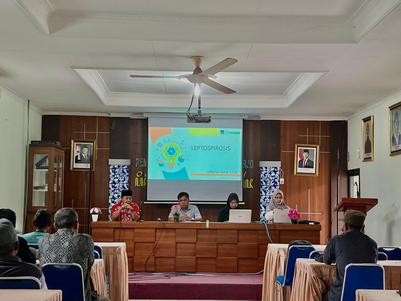 SOSIALISASI LEPTOSPIROSIS BAGI PETANI