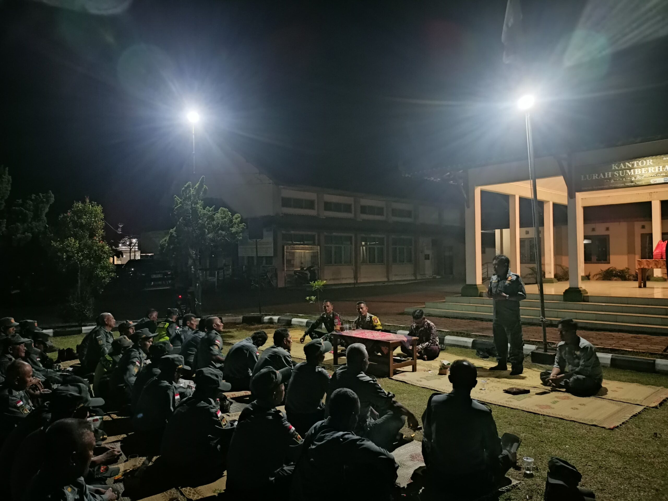 PEMBINAAN SATLINMAS KALURAHAN SUMBERHARJO
