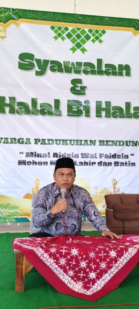 PADUKUHAN UMBULSARI A DAN BENDUNGAN GELAR PENGAJIAN SYAWALAN