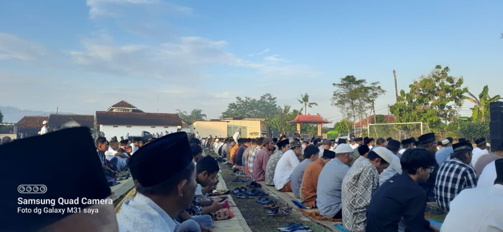 PELAKSANAAN SHALAT IDUL ADHA BERLANGSUNG LANCAR