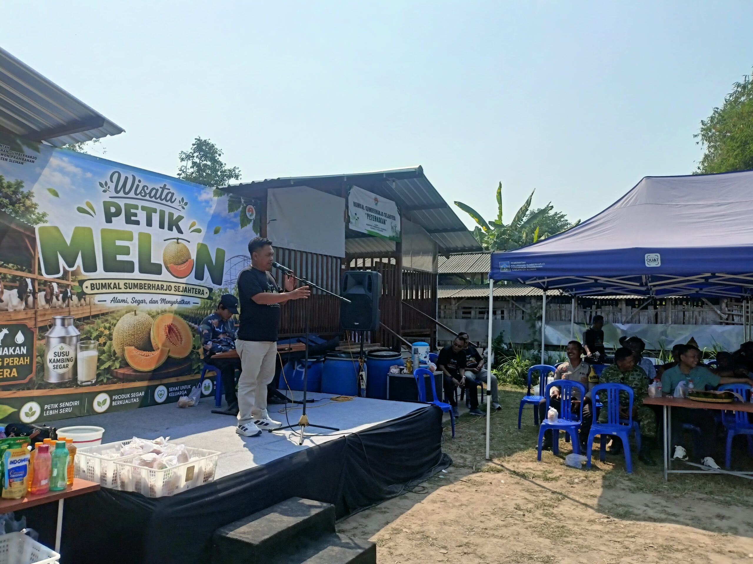 BUMKAL GELAR WISATA PETIK MELON