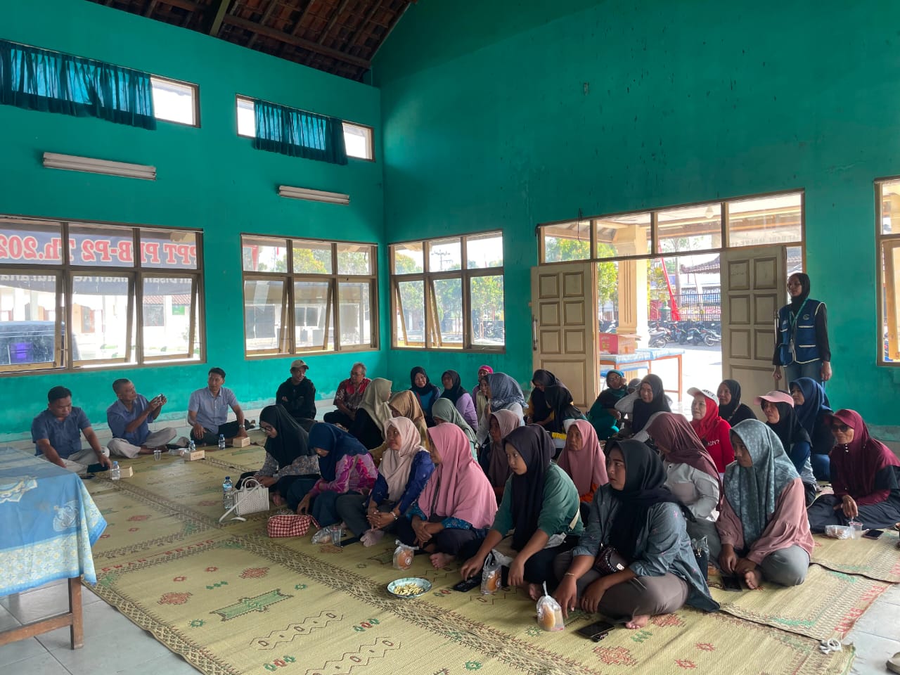 PELATIHAN PEMBUATAN PIE SUSU KAMBING
